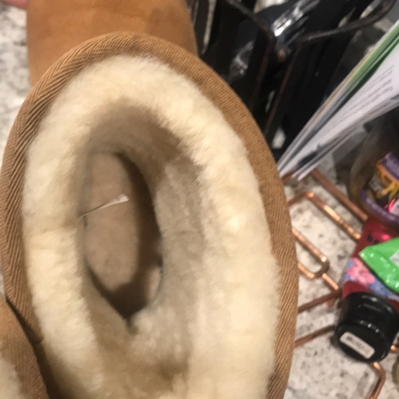 Tan ugg boots 🤩 - Picture 7 of 12